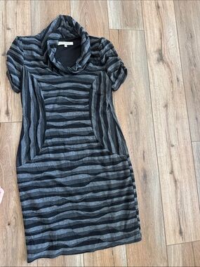 Evan Picone Black Dress with Charcoal Trim. Extremely flattering cut and design-